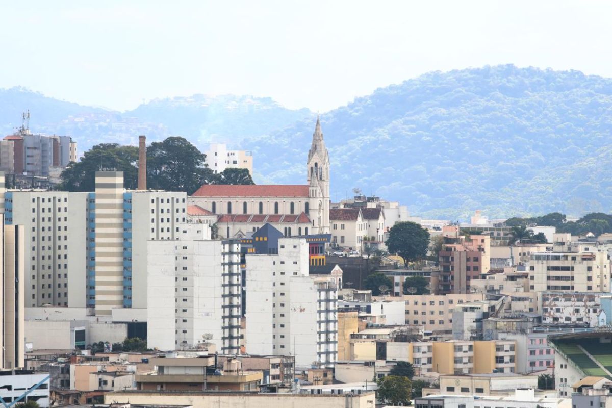 PIB de Juiz de Fora supera R$ 23 bilhões e PIB per capita chega a R$ 43 mil, diz IBGE